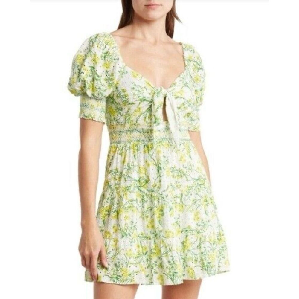 Alice + Olivia Green Floral Puff Sleeve Mini Dress V-Neck Tie Front size 8
